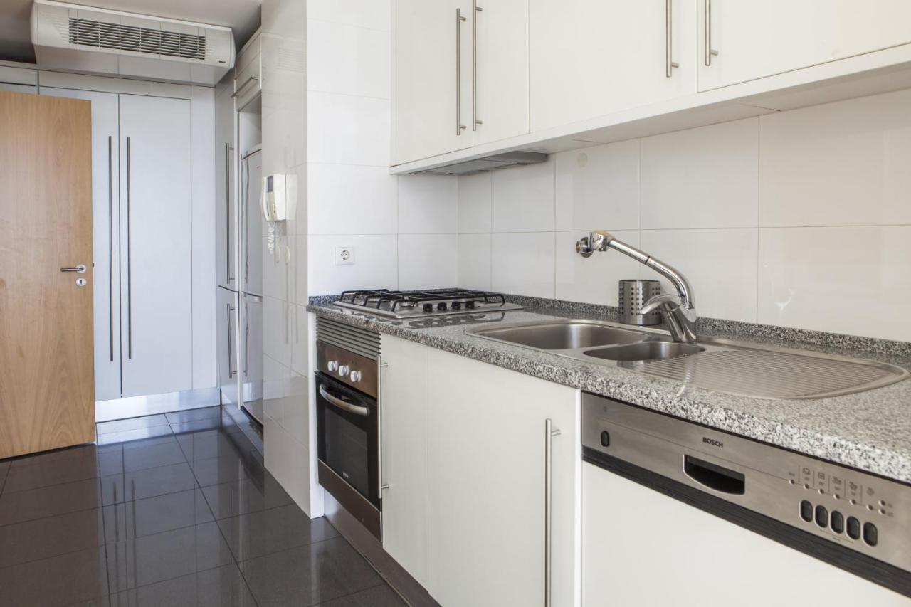 RENT4REST LISBON PARQUE DAS NAÇÕES 17Th FLOOR RIVER VIEW Exterior foto